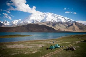 Xinjiang Prepares to Welcome Tourists, Including International Visitors