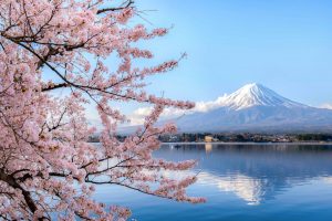 Japan tourist arrivals April 2025